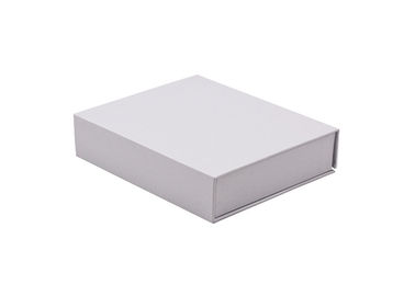 자석 캐치 백색 색깔 장방형을 가진 무게 180.2g 손가락으로 튀김 정상 선물 상자는 형성합니다 협력 업체