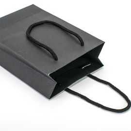 손잡이, 까만 서류상 쇼핑백을 가진 개인화된 인쇄된 마분지 부대 협력 업체